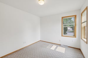 Ashton Dr-0306-034.jpg