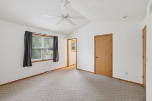 Ashton Dr-0306-042.jpg
