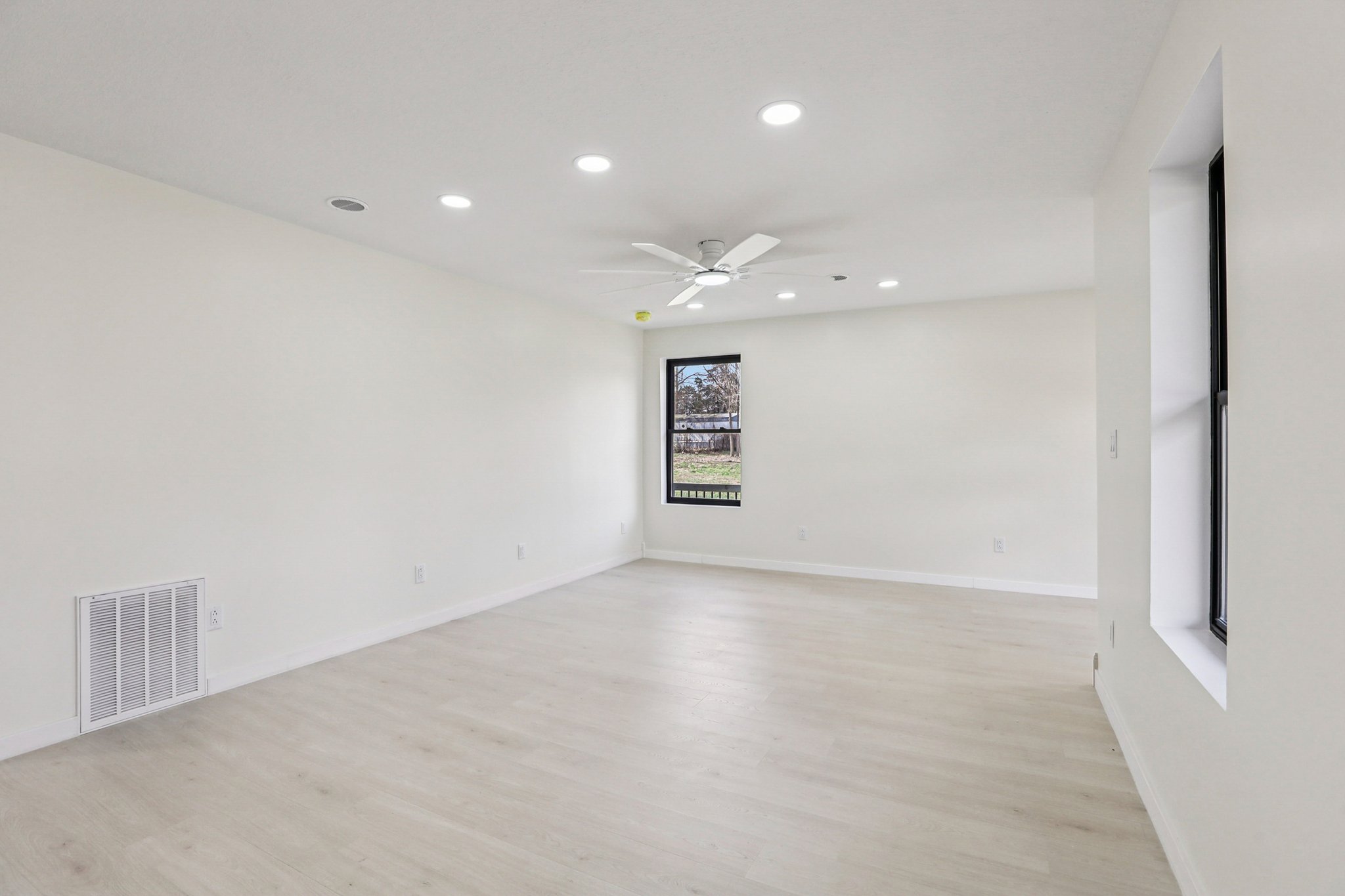 Beech Rd-S1103-007.jpg