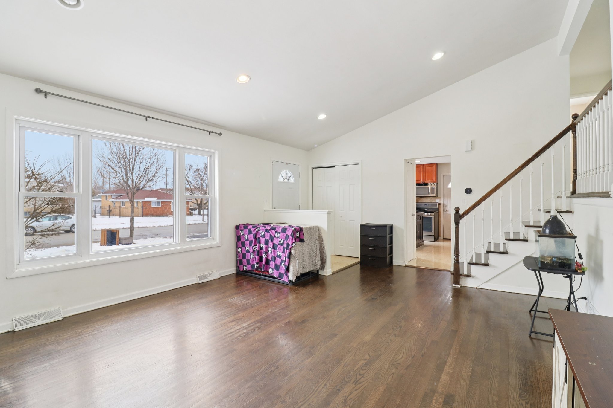 E Washington St-S0302-007.jpg