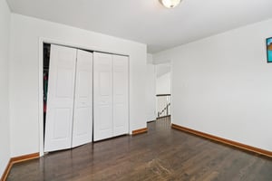 E Washington St-S0302-016.jpg