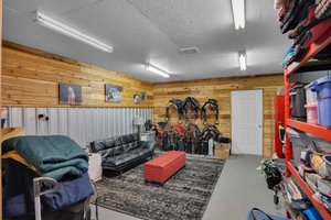  Photo 49