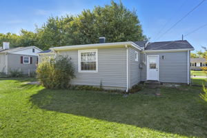  Photo 40
