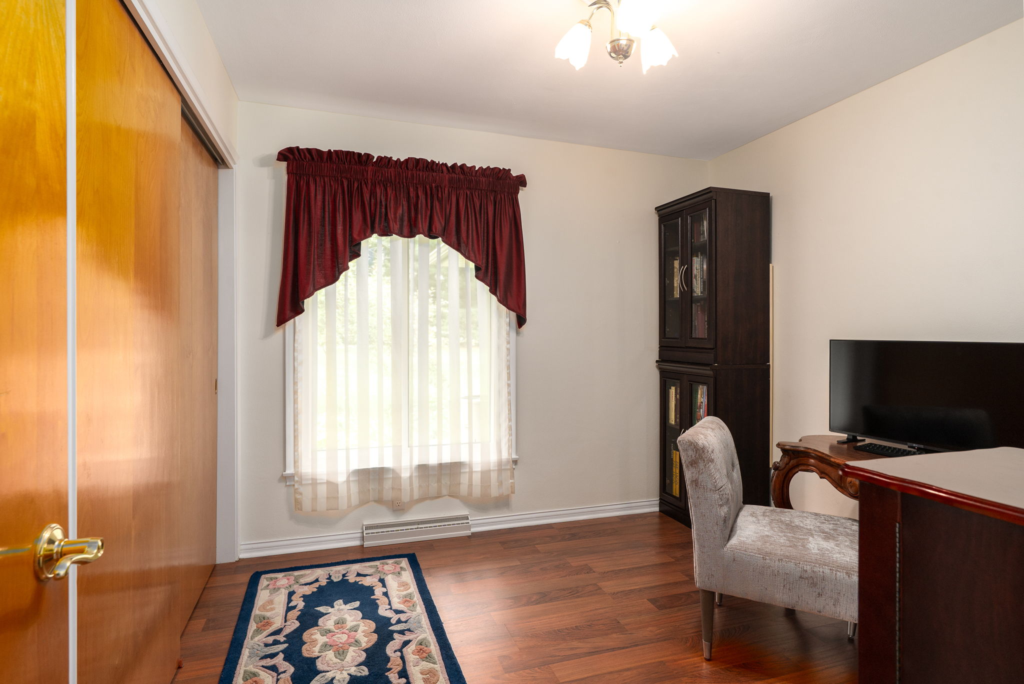  Photo 11