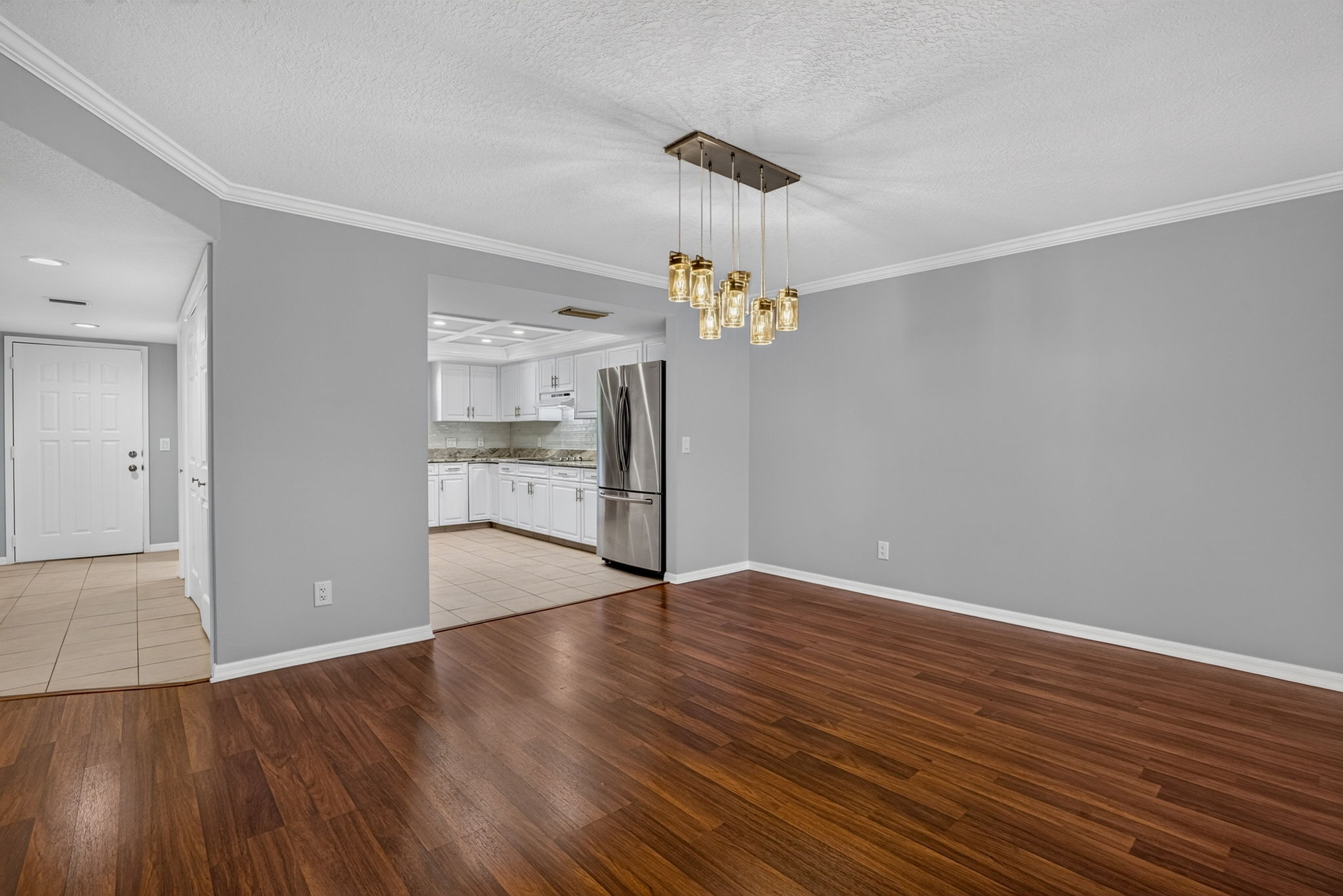 Dining Room 4