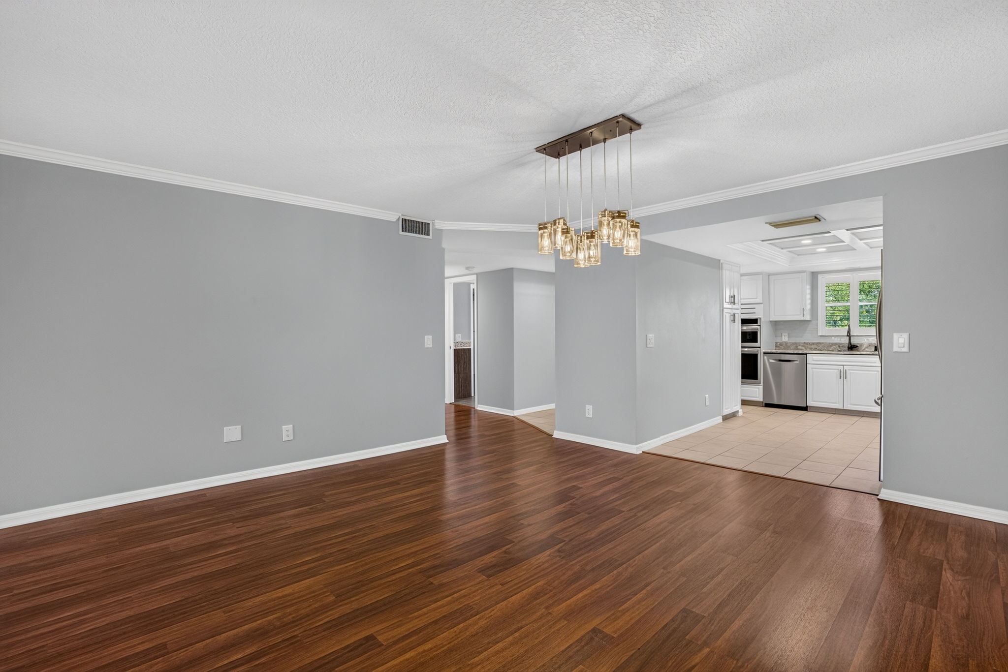 Dining Room 5