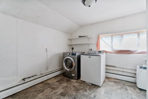 2nd floor apart laundry