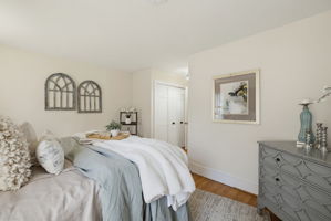 502 W Hunter St-20