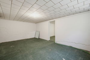 502 W Hunter St-28