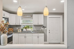 20th St Ct E-S2207-012.jpg