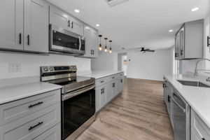 Kitchen8