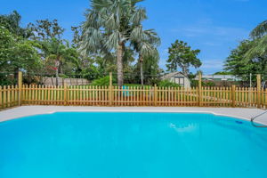 Pool2