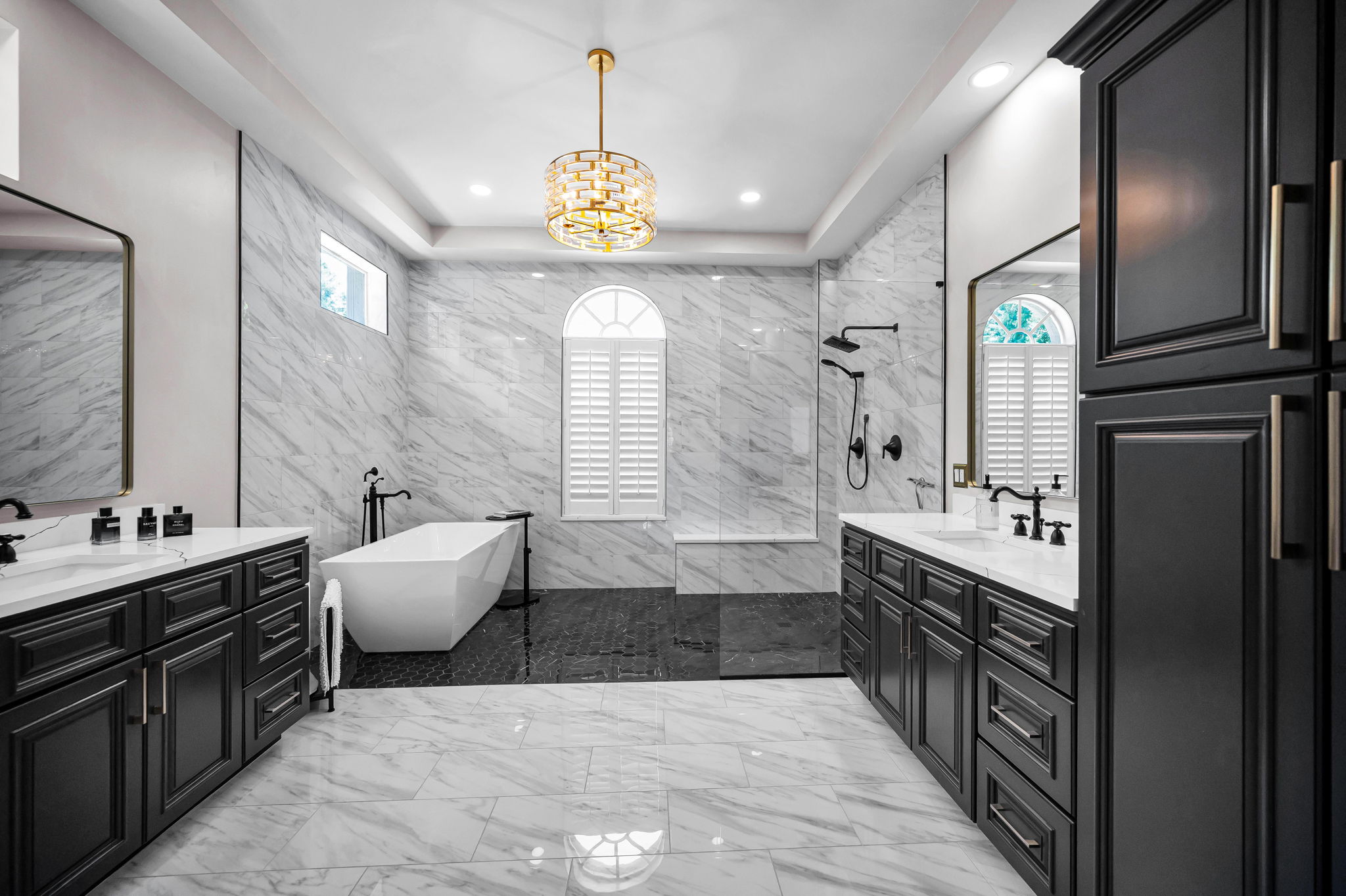 Primary Bathroom1a