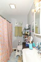  Photo 31
