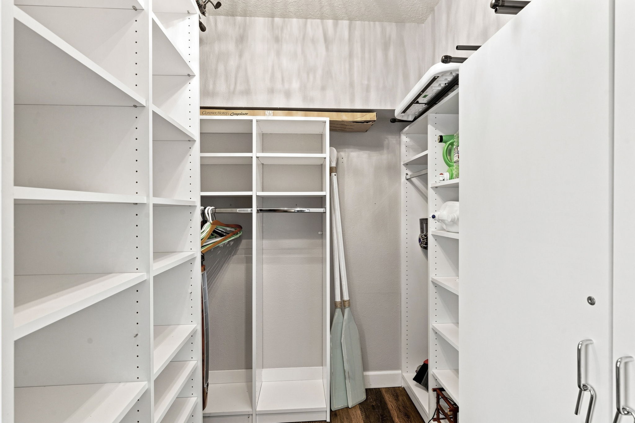 Interiors (23)