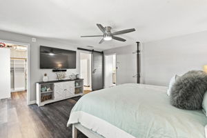 Interiors (20)