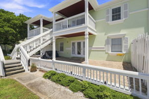 Rear Exteriors (9)