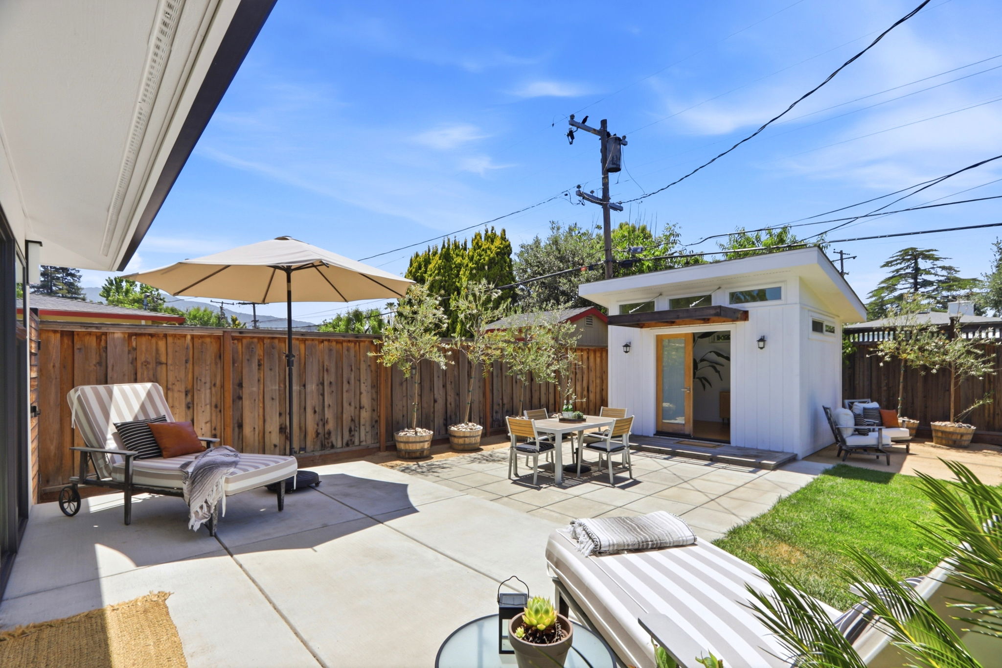 039_F8_5027 Brewster Ave