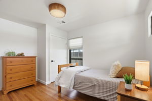 031_F8_5027 Brewster Ave