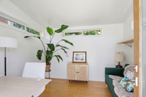 043_F8_5027 Brewster Ave