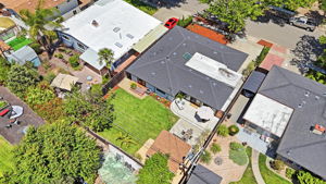 008_F8_AERIAL_5027 Brewster Ave