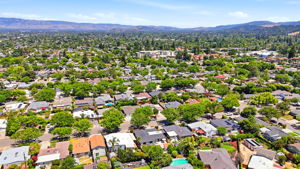 014_F8_AERIAL_5027 Brewster Ave