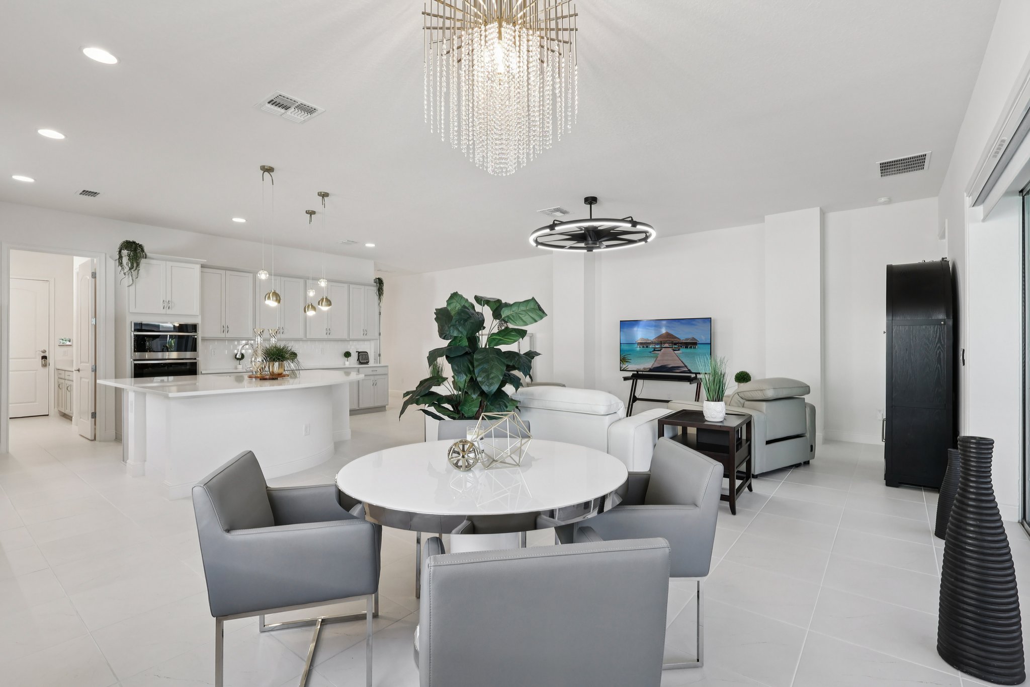 Dancy Ln-S2311-012.jpg