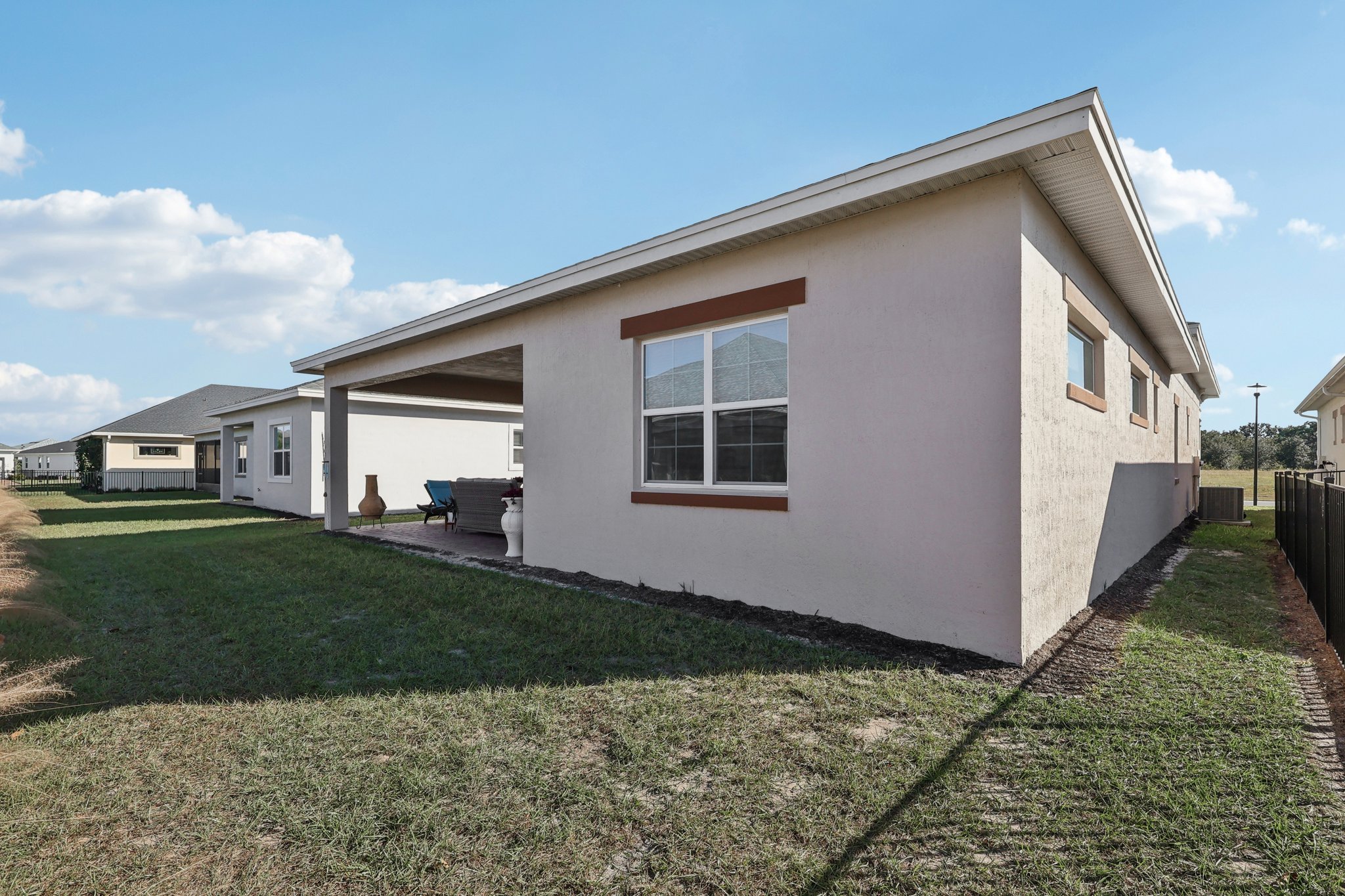 Dancy Ln-S2311-039.jpg