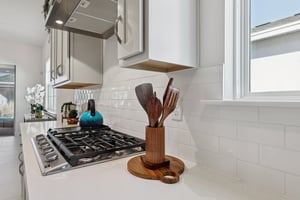 Dancy Ln-S2311-019.jpg