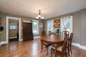 Foyer/Dining Room