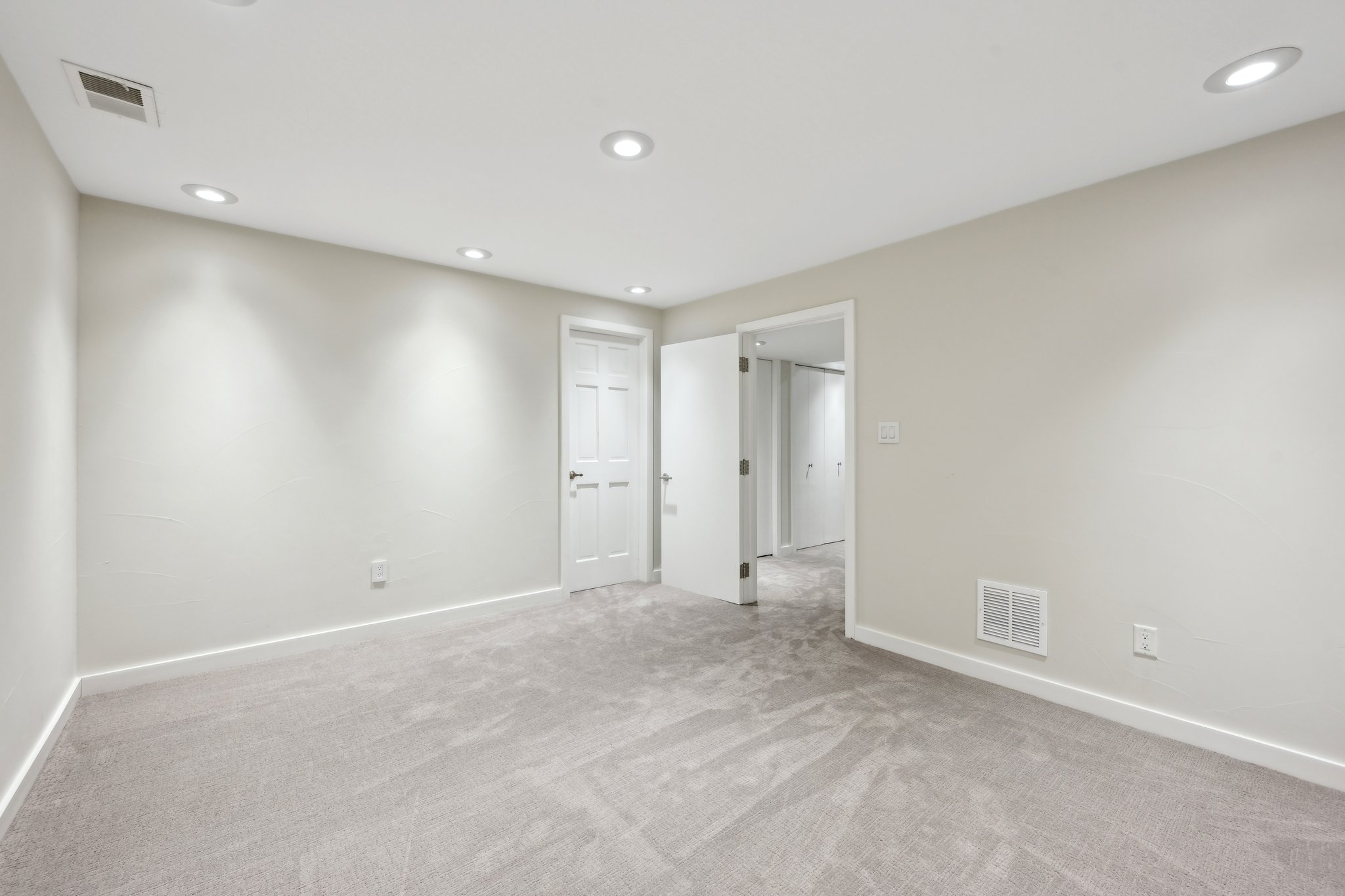 Kalmia Ave-054.jpg