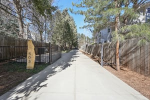 Kalmia Ave-002.jpg