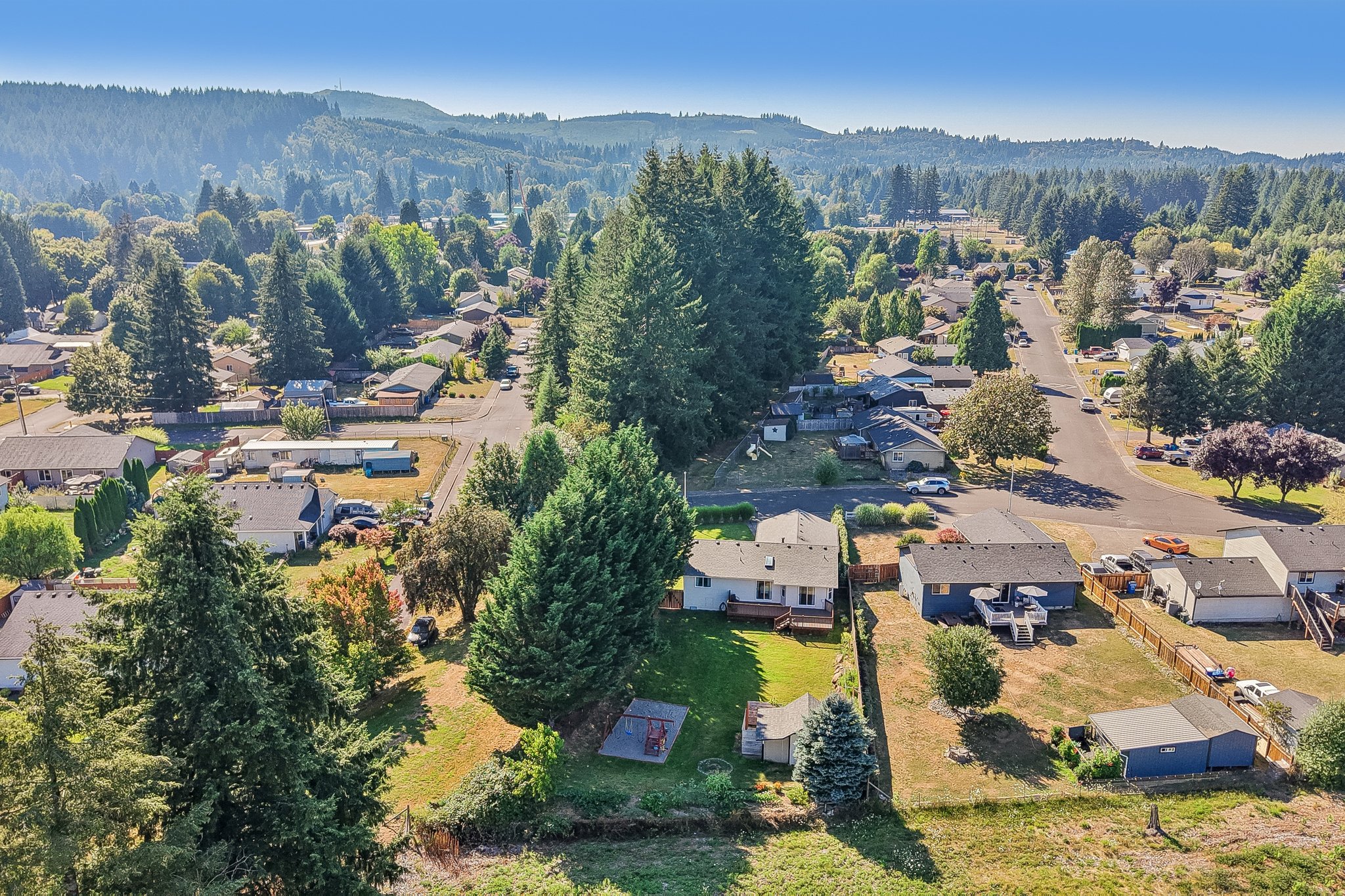 N Pine Ave-S2008-095.jpg