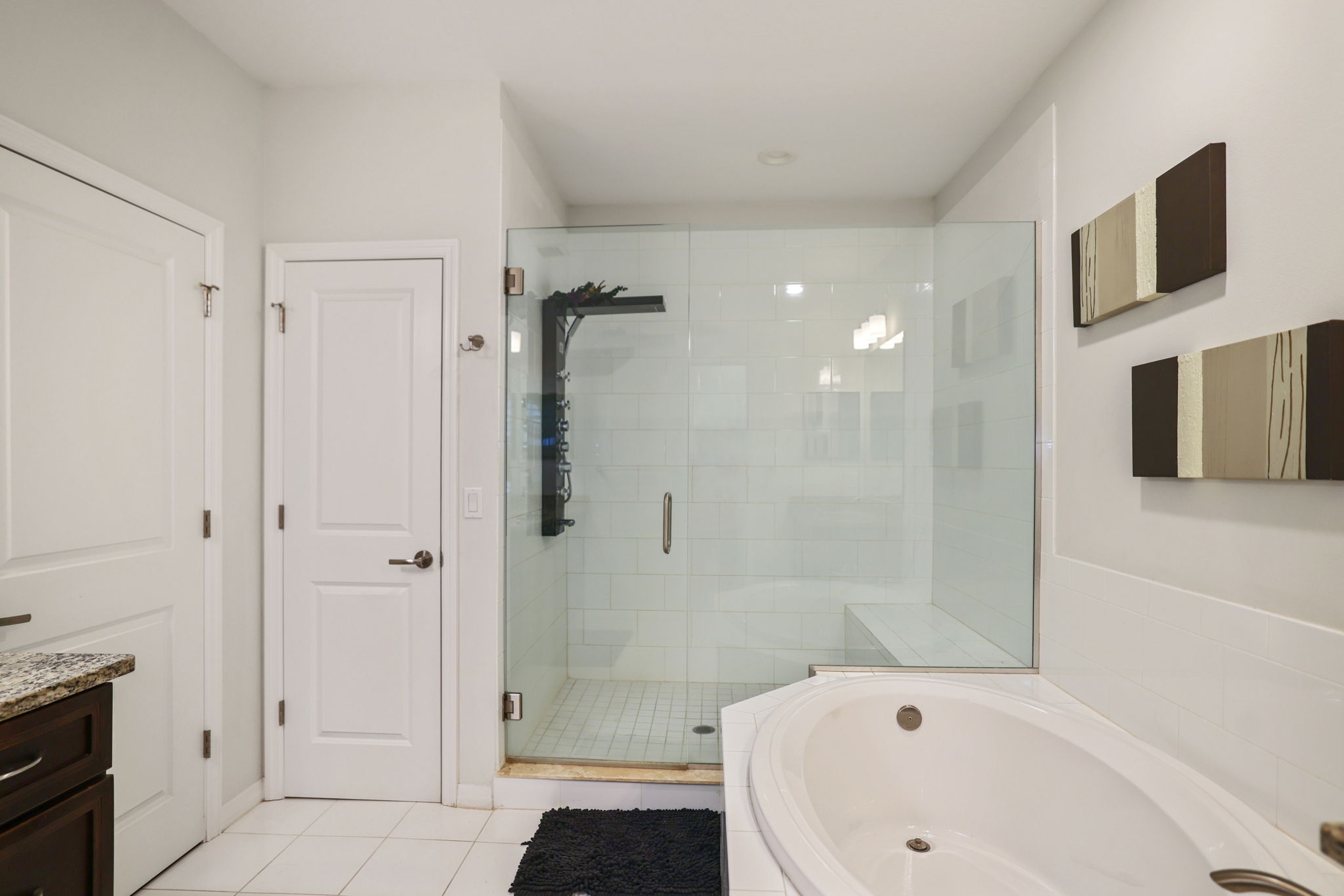 Bathroom 1 - 495A5686 (1)