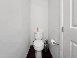 Bathroom 3 - IMG_9037
