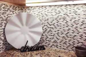 Kitchen CU - 495A5774 (1)