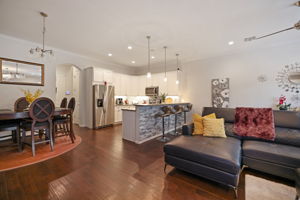 LR DR Kitchen - 495A5733 (1)