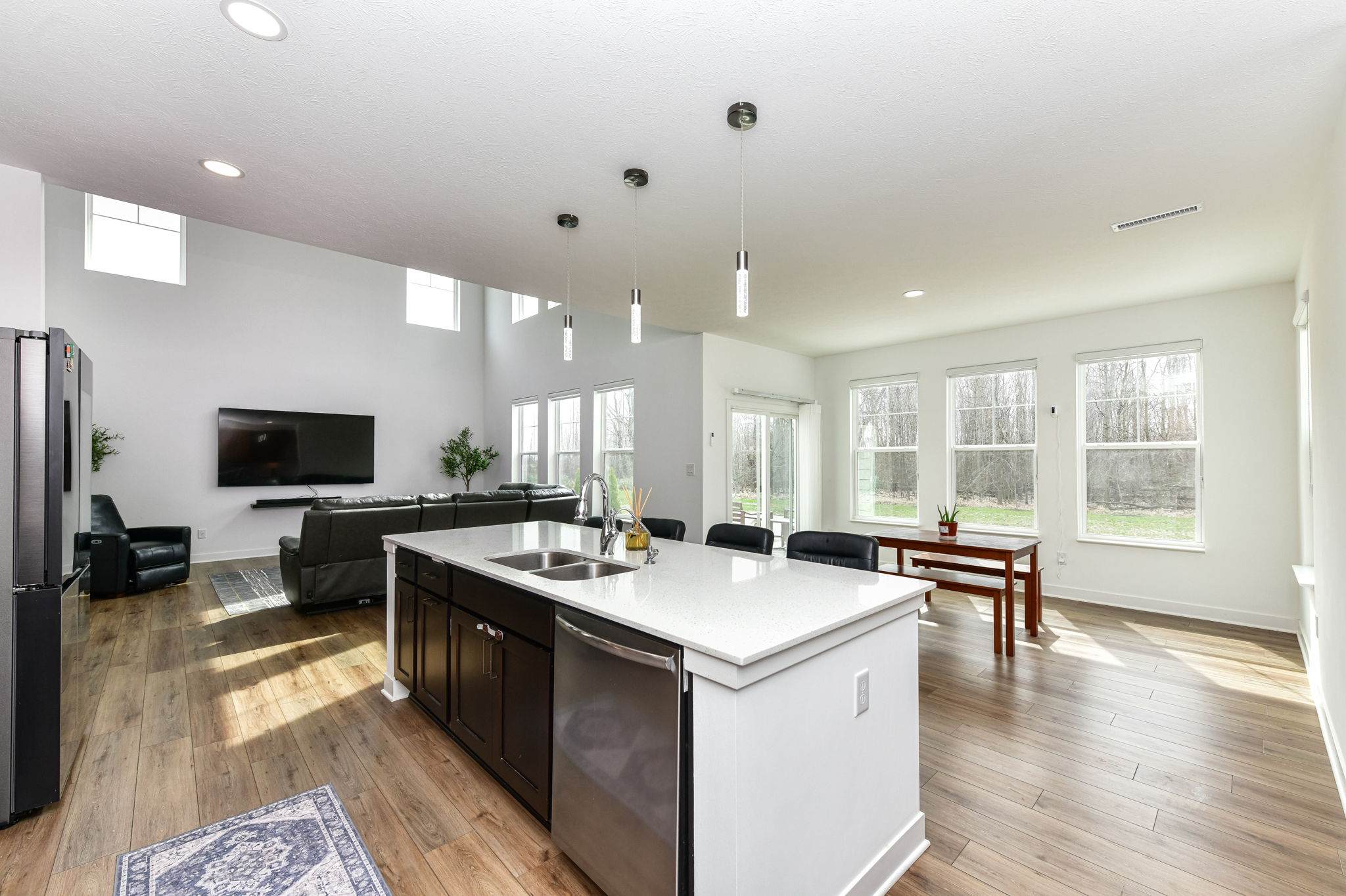 Kitchen / Breakfast Room