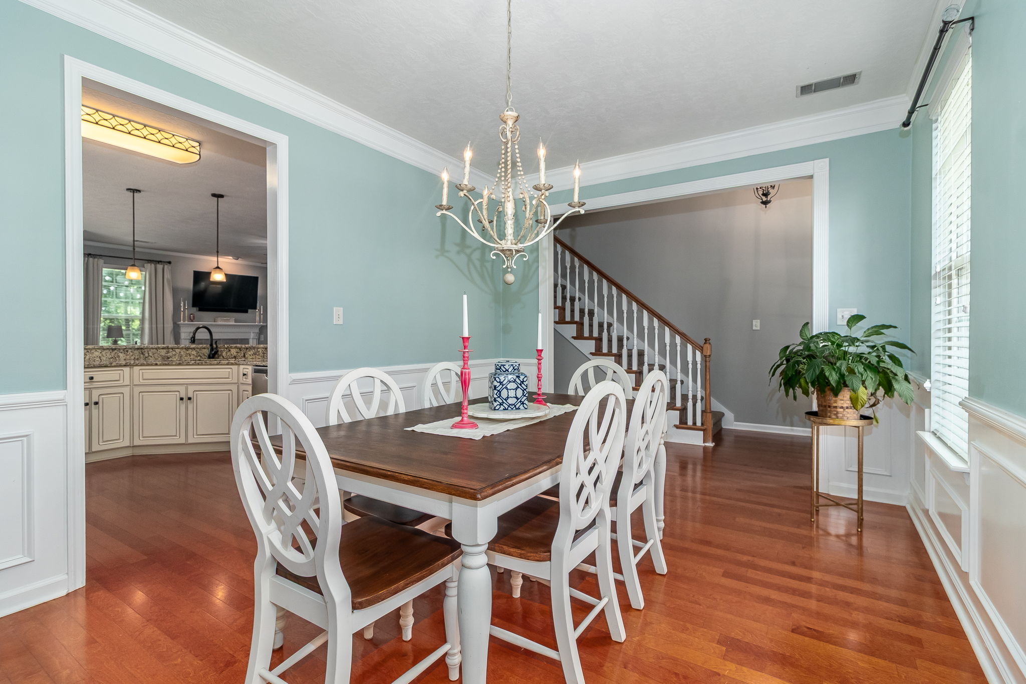 Dining Room/Kitchen