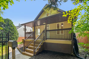 S 65th St-S1208-003.jpg