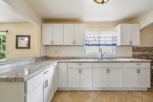 S 65th St-S1208-014.jpg