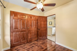 S 65th St-S1208-018.jpg