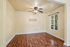 S 65th St-S1208-023.jpg