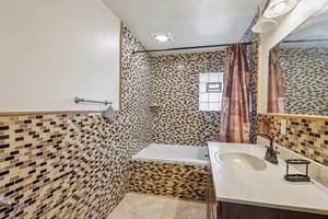 S 65th St-S1208-026.jpg