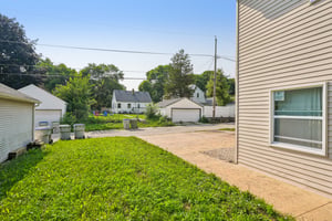 S 65th St-S1208-041.jpg