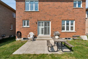  Photo 31