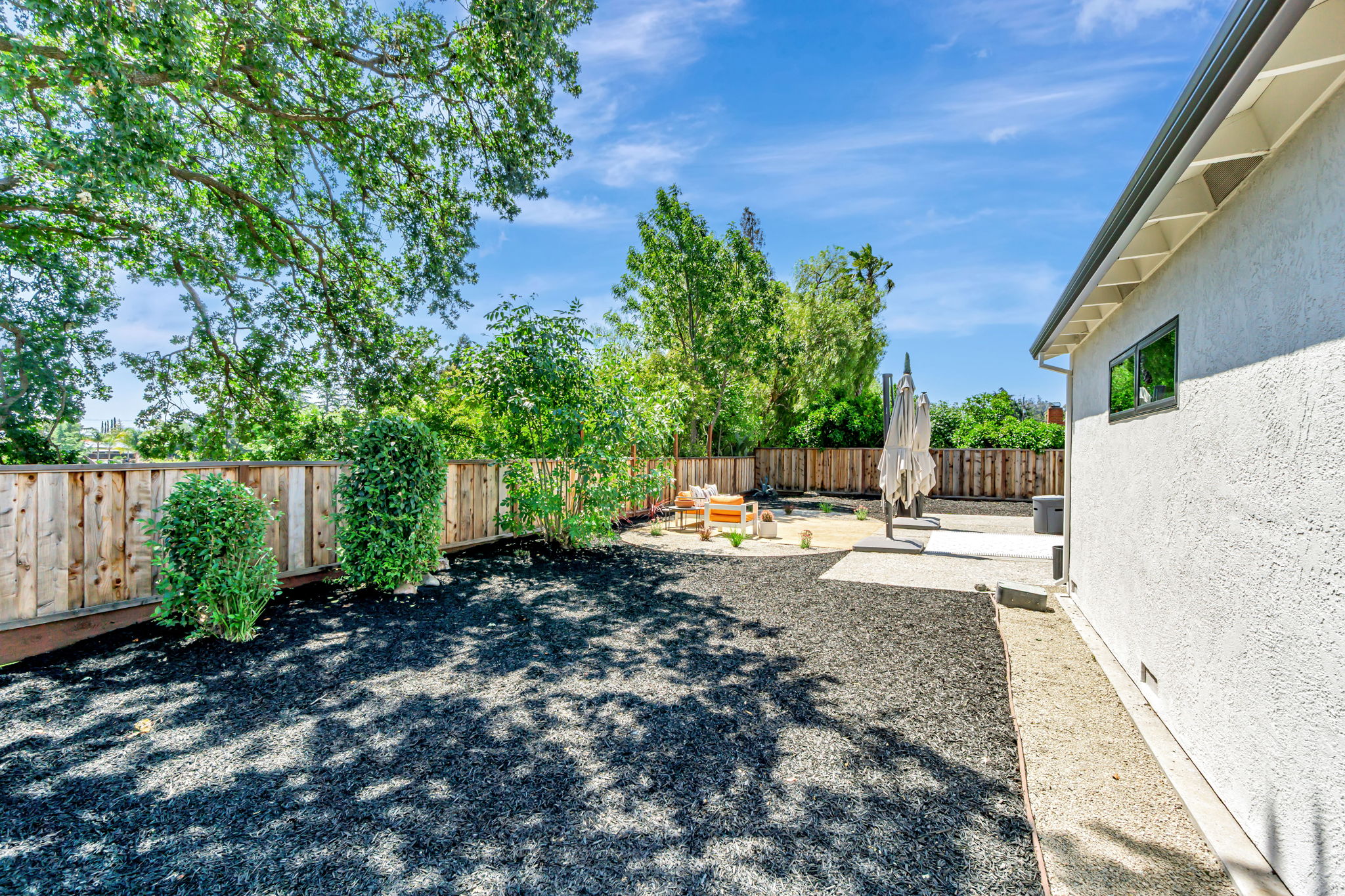 055_503 Vine Hill Way  Martinez