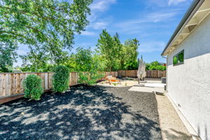 055_503 Vine Hill Way  Martinez
