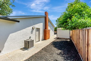 057_503 Vine Hill Way  Martinez