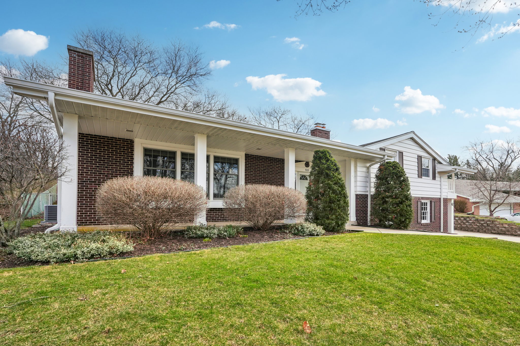 Westminster Dr-S0704-002.jpg